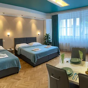 Apartment Apartma & Free Parking