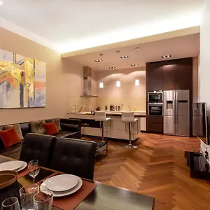 Address Deluxe Downtown Apartment