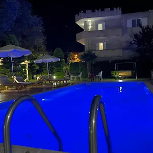 Florika 4* Borsh