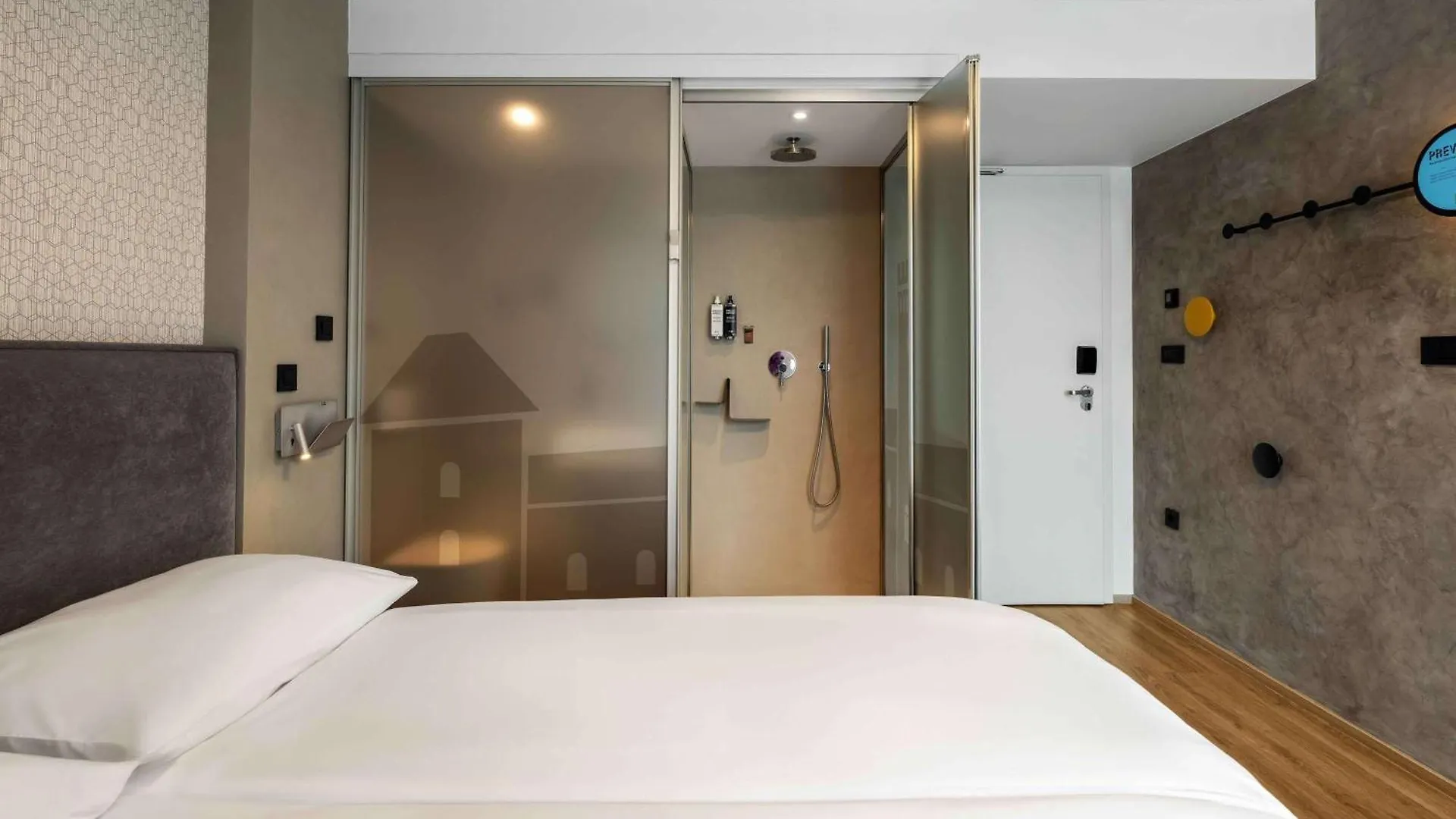 Ibis Styles Ljubljana Centre Hotel 3*,
