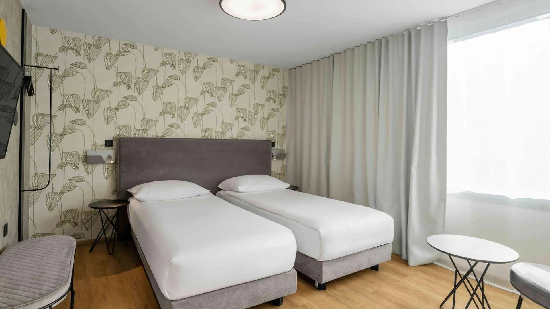 Ibis Styles Ljubljana Centre Hotel 3*,