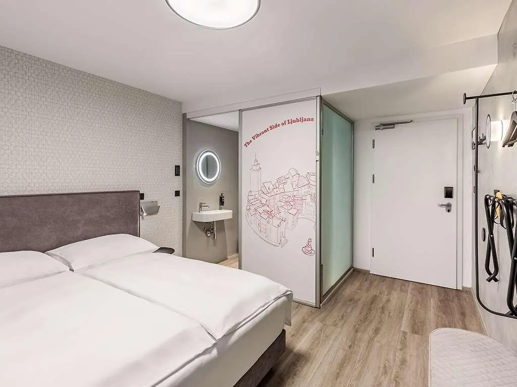 Ibis Styles Ljubljana Centre Hotel 3*,