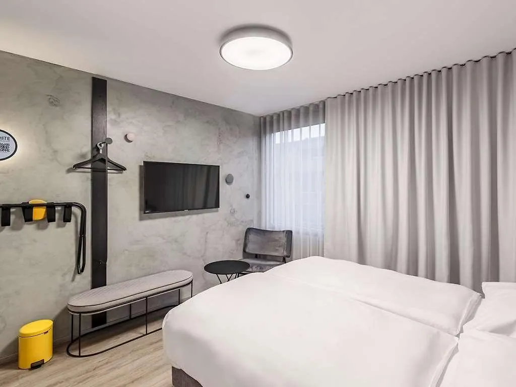 Ibis Styles Ljubljana Centre Hotel 3*,  Slovenië